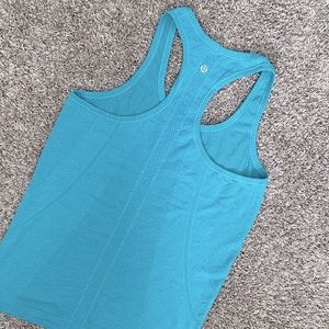 lululemon swiftly tech tank top size 8 blue